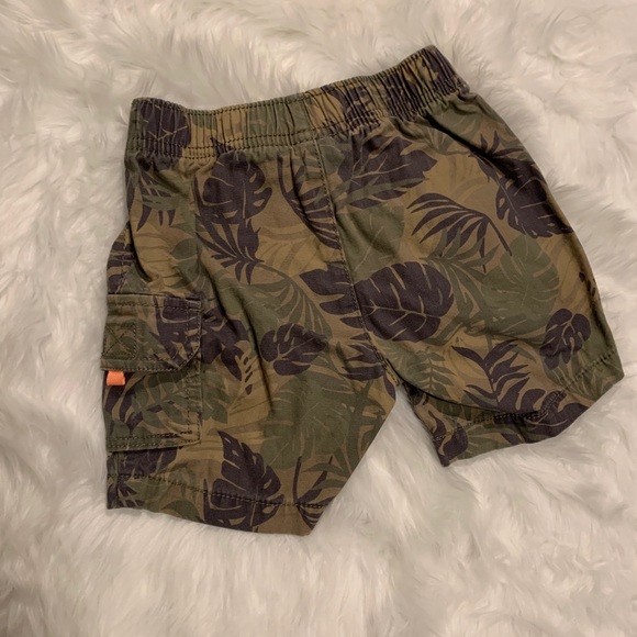 Carter’s toddler shorts - Picture 2 of 2